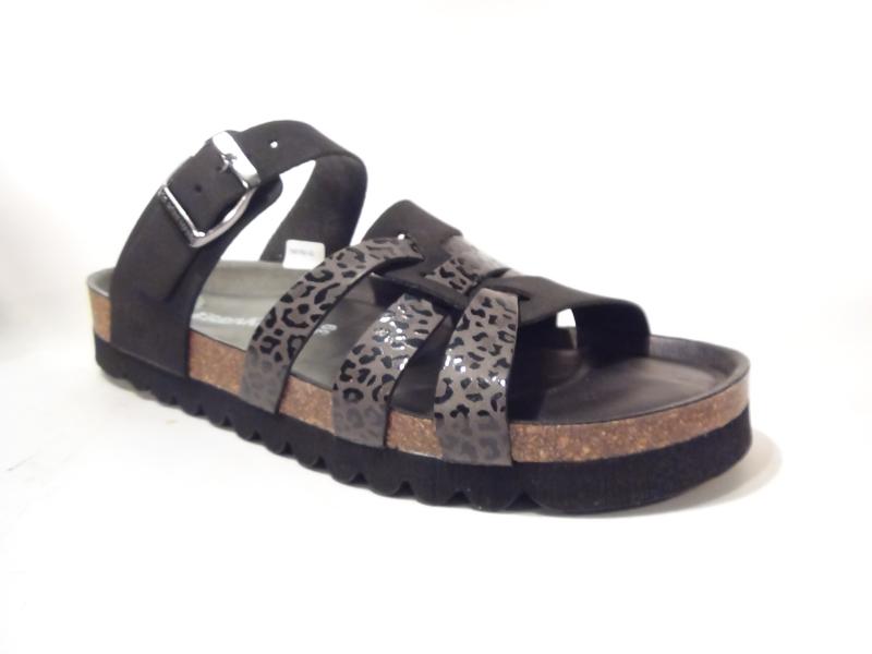 Brinkman_700792_01_Slippers_Zwart_G