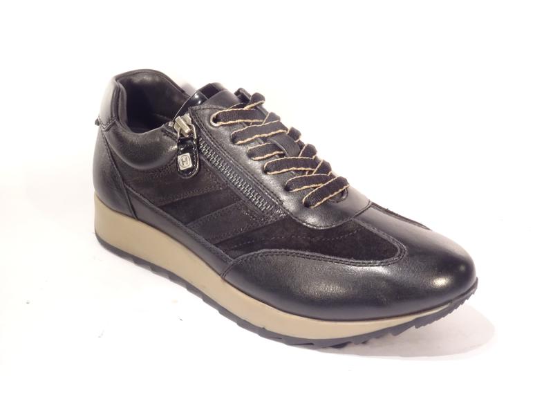 Helioform_250_025_dames_sneakers_zwart_K_wijdte