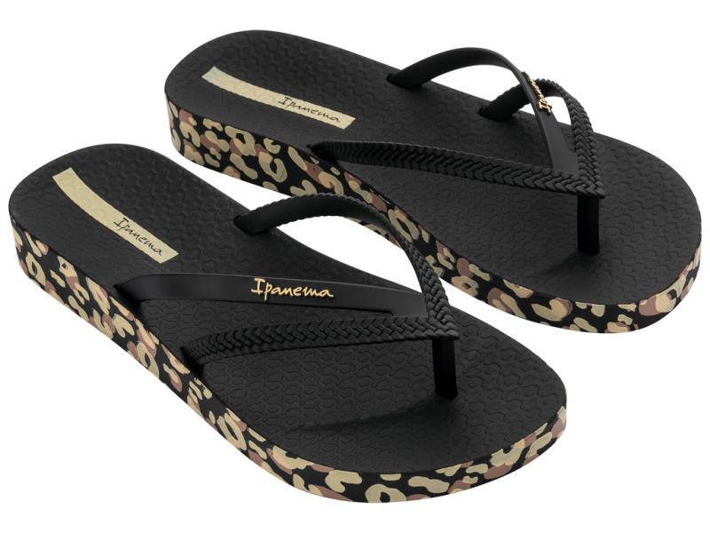 Ipanema_82840_Teenslippers_Zwart_1