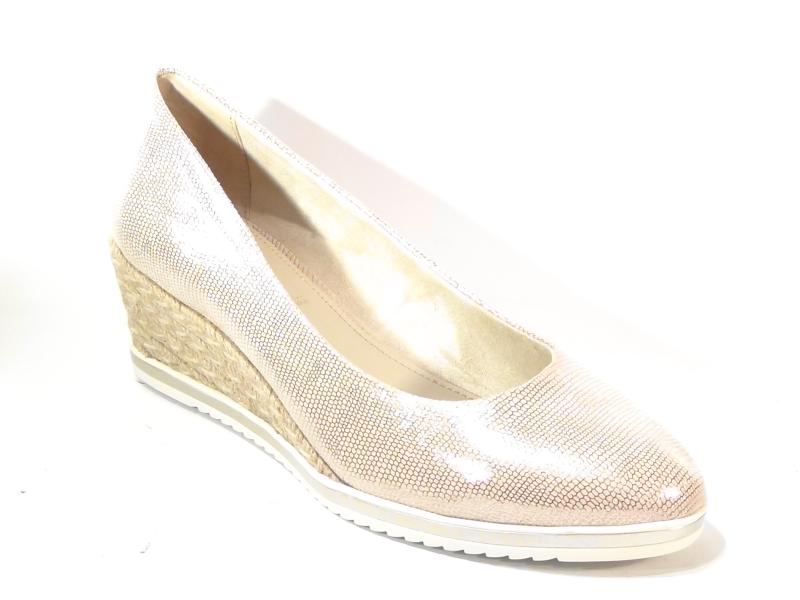 Tamaris_22213_44_968_Instappers_Gold_Structuur