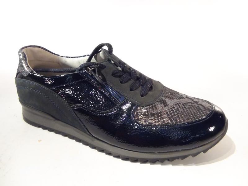 Waldlaufer_370013_703_194_H_Hurly_Sneakers_Blauw_H