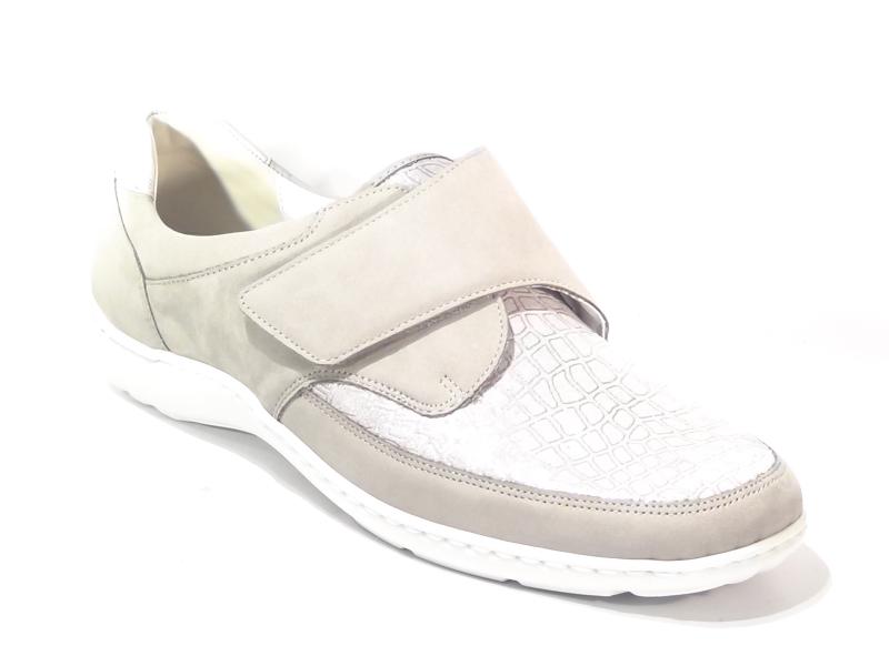 Waldlaufer_496H31_316_070_Henni_Klittenbandschoenen_grijs_H