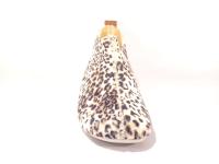 Q_Fit_Lieke_damespantoffel_beige_panterprint_3