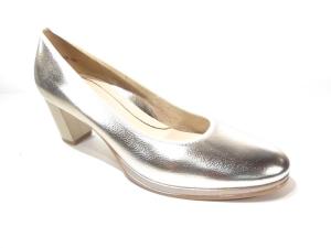 Ara_23436_84_Pump_Platin_G