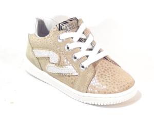 Develab_44426_229_Sneakers_Beige