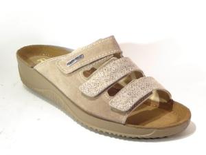 Rohde_1932_18_Slippers_Beige